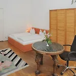 Brinn Guest house 3*
