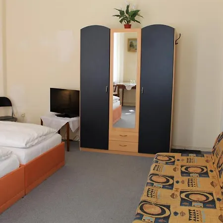 Brinn Guest house 3*