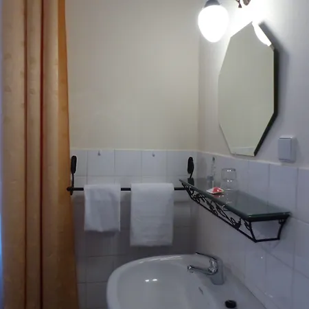 Brinn Guest house 3*