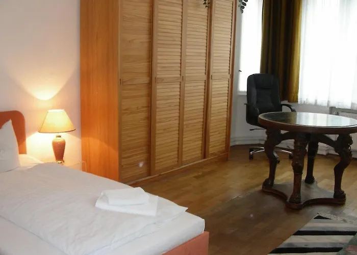 Brinn بيت ضيافة برلين