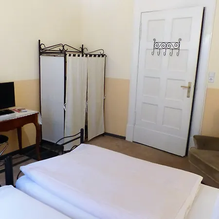 Brinn בית הארחה