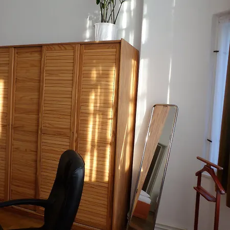 Brinn בית הארחה ברלין